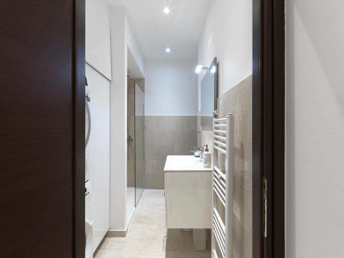Newly Renovated Apartment In The Heart Of Athens Luaran gambar