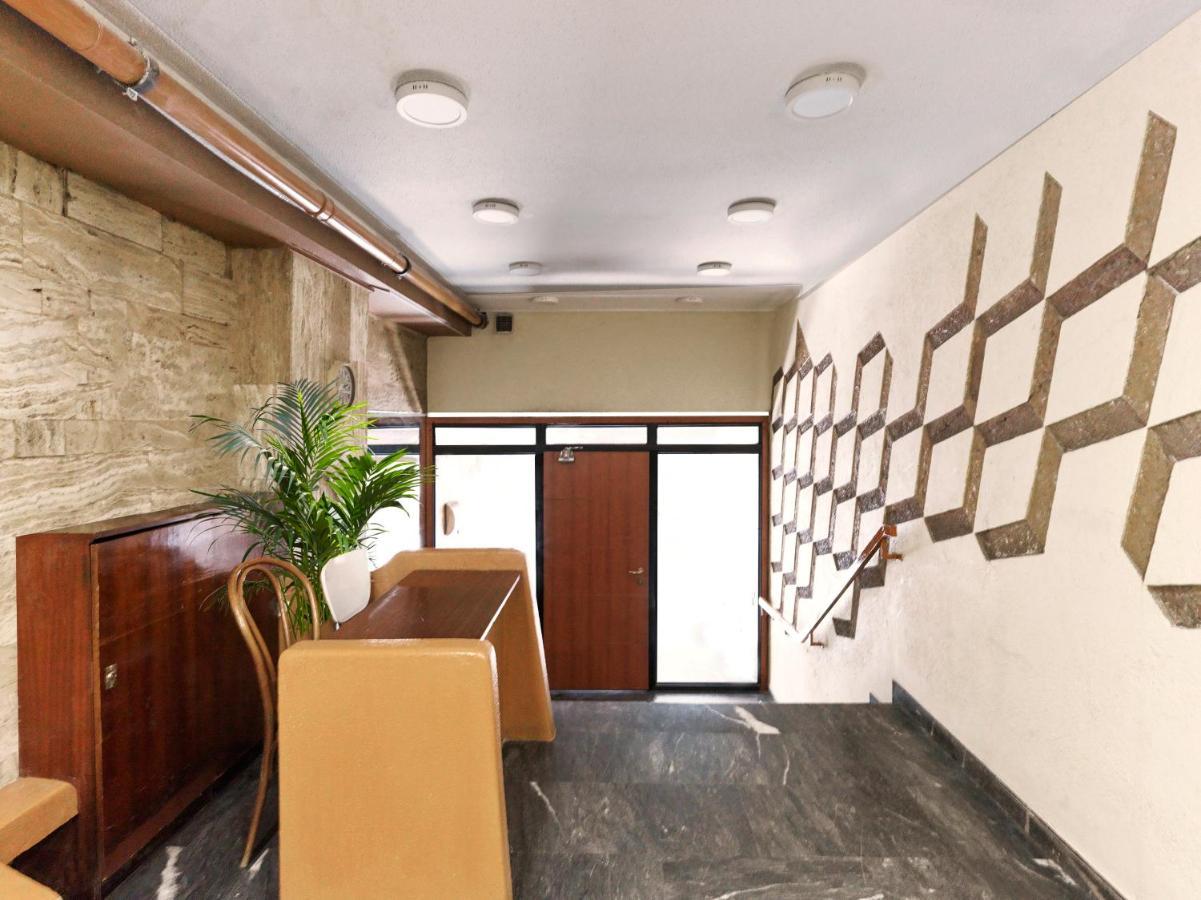 Newly Renovated Apartment In The Heart Of Athens Luaran gambar
